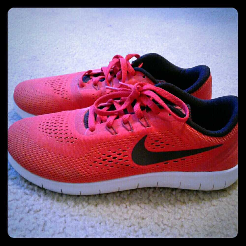 Nike free run sneakers
